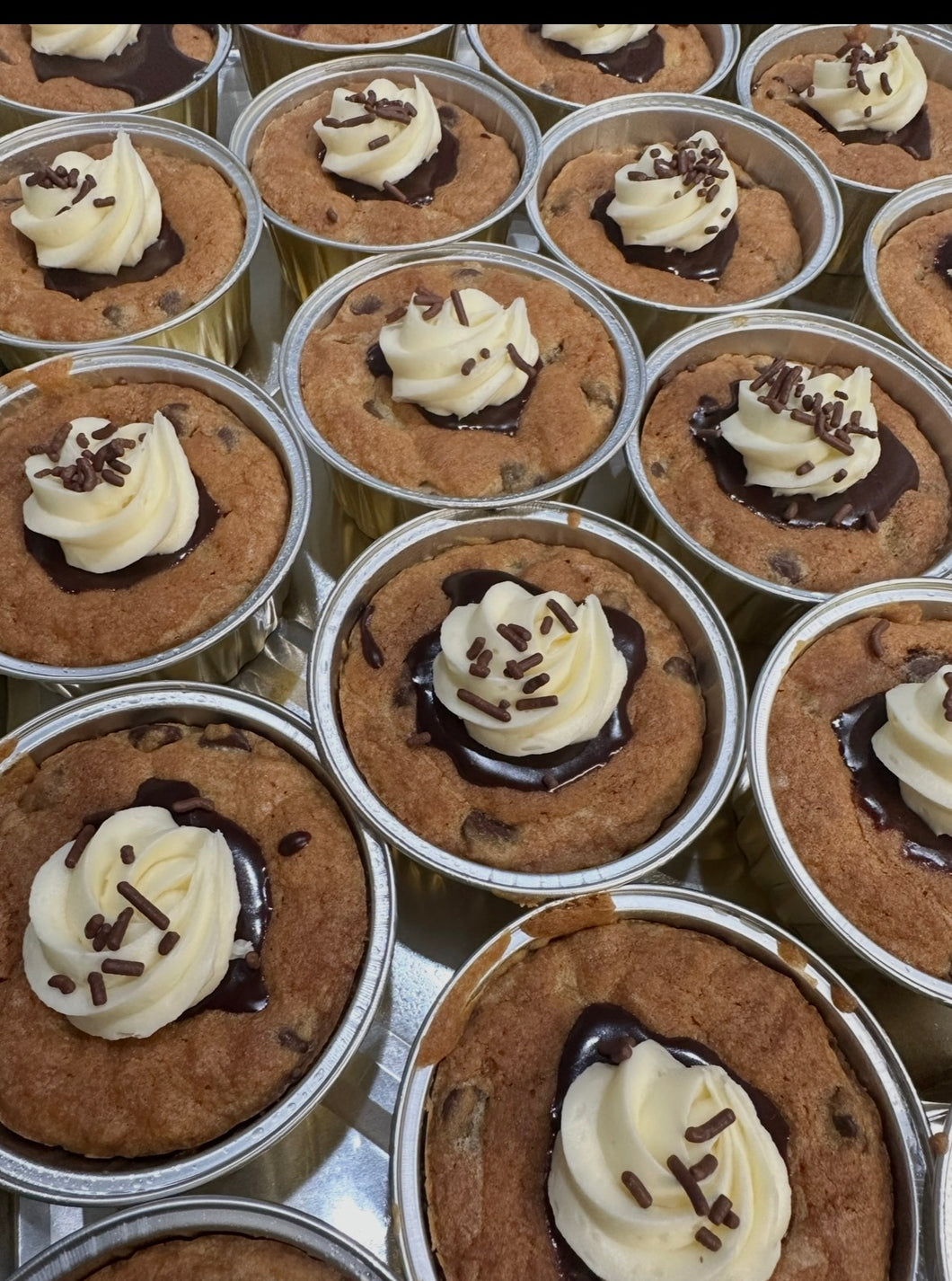 Deep Dish Chocolate Chip Cookie