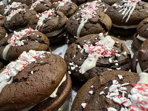 Chocolate Peppermint Whoopie Pie