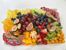 Load image into Gallery viewer, Fresh Fruit Platter
